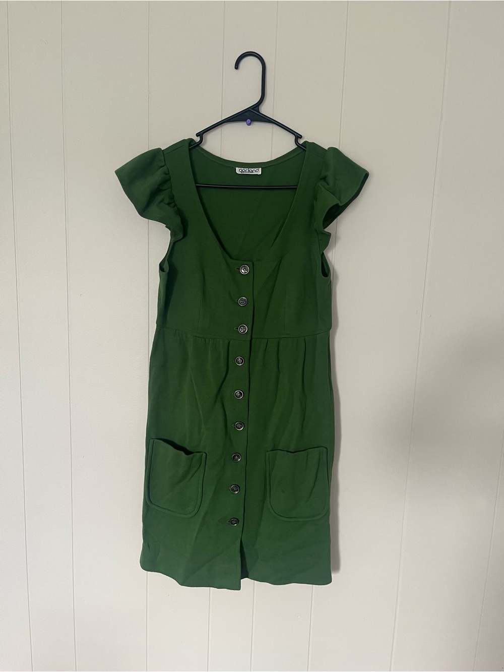 Green Button-Front Ruffle Sleeve Dress